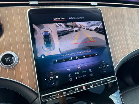 Used 2023 Mercedes-Benz EQE 350+ SUV image 29