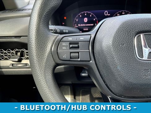 Used 2023 Honda Accord EX image 10
