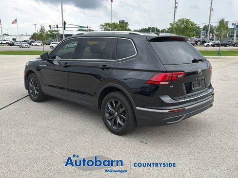 Used 2023 Volkswagen Tiguan SE FWD image 4
