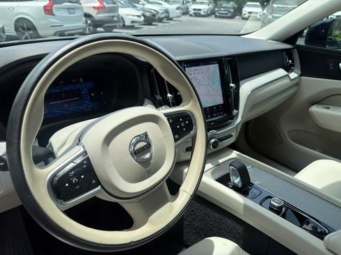 Used 2024 Volvo XC60 B5 Plus w/ Protection Package Premier AWD/4WD image 30