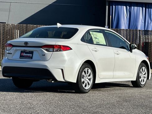 New 2026 Toyota Corolla LE image 4