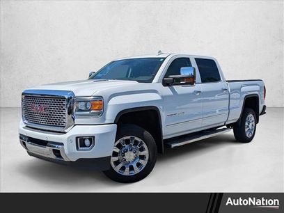 Used 2015 GMC Sierra 2500 Denali w/ Duramax Plus Package