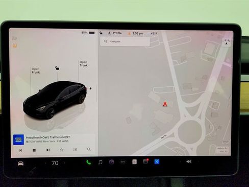 Used 2023 Tesla Model 3 Standard Range image 22