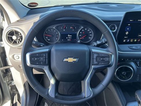 Certified 2024 Chevrolet Blazer LT w/ Convenience Package image 11