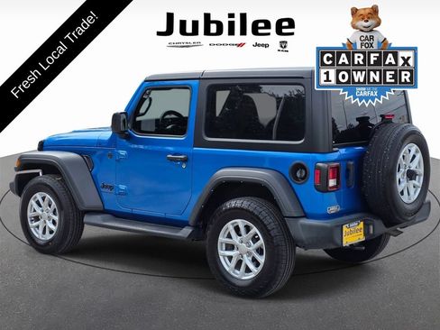 Used 2023 Jeep Wrangler Sport AWD/4WD image 4