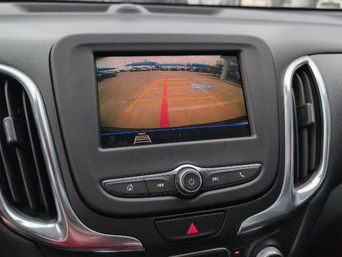 Used 2020 Chevrolet Equinox LT image 21