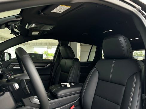 New 2026 GMC Acadia Elevation w/ Elevation Premium Package FWD image 14