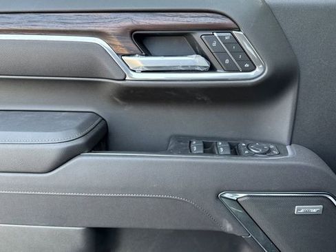New 2025 GMC Sierra 1500 SLT w/ SLT Premium Package image 11