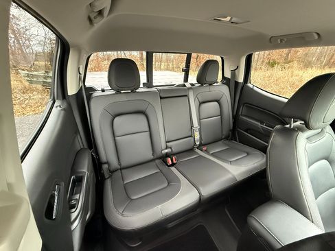 Used 2022 GMC Canyon AT4 image 25