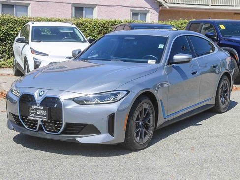 Used 2024 BMW i4 eDrive40 w/ Premium Package RWD image 3