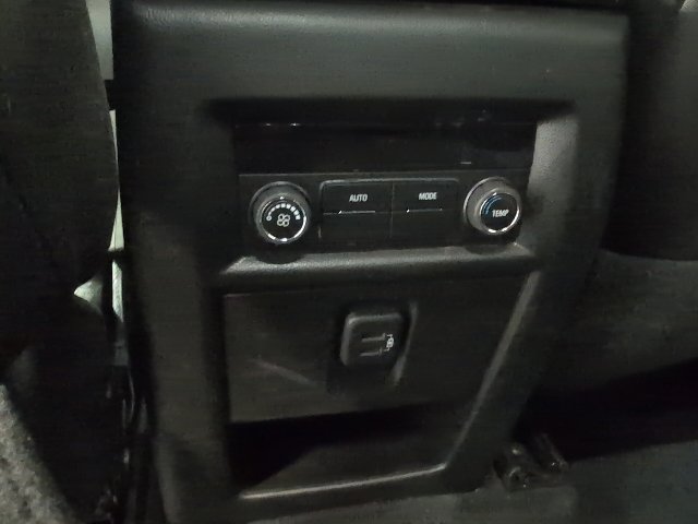 Certified 2023 Chevrolet Traverse LT AWD/4WD image 30