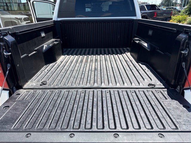 Used 2025 Toyota Tacoma SR5 AWD/4WD image 26