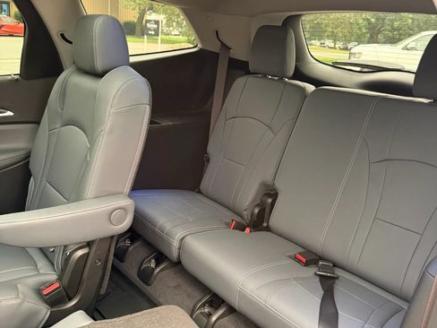 Used 2021 Buick Enclave Premium w/ Sun and Sites Package AWD/4WD image 26