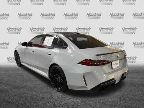 Used 2026 BMW M5 w/ Carbon Package AWD/4WD image 8