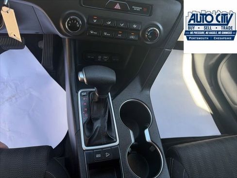 Used 2017 Kia Sportage LX FWD image 16