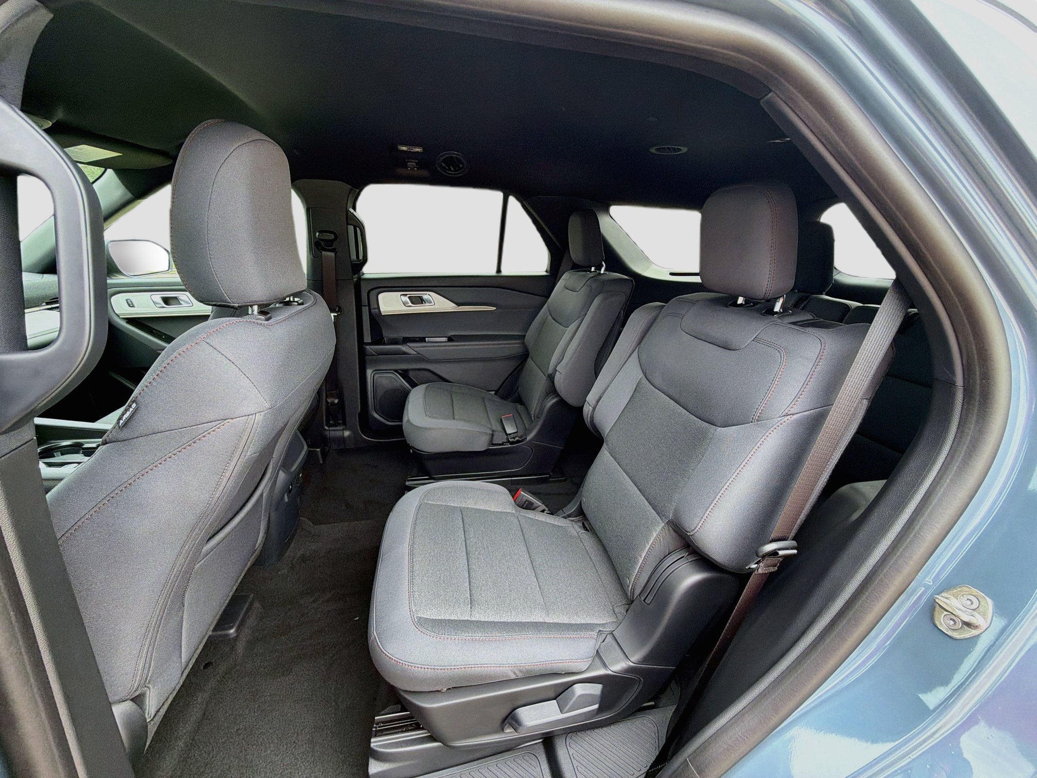 New 2027 Ford Explorer Active RWD image 16