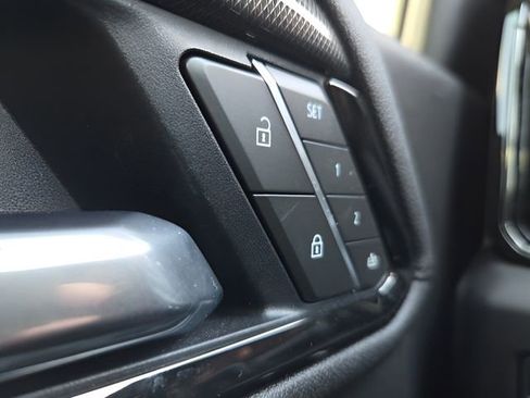 Used 2025 GMC Sierra 1500 AT4 w/ AT4 Premium Package image 26