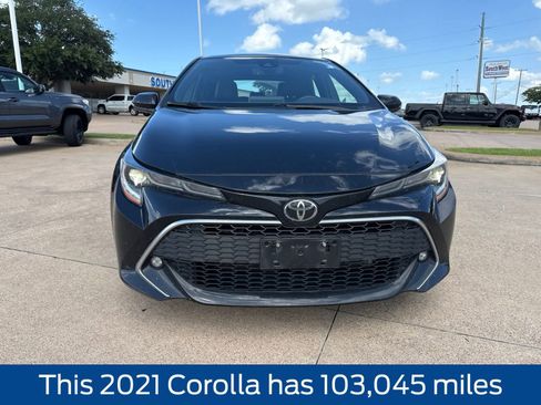 Used 2021 Toyota Corolla XSE FWD image 2