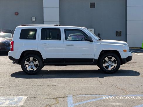 Used 2016 Jeep Patriot High Altitude image 4