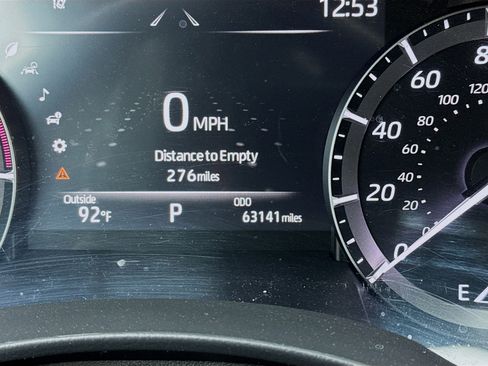 Used 2021 Toyota Highlander XLE image 8