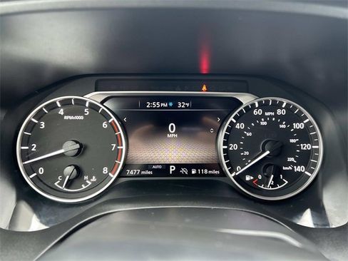 Used 2025 Nissan Rogue SV image 27