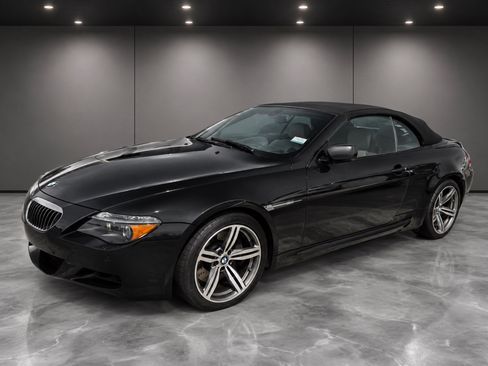Used 2007 BMW M6 Convertible RWD image 6