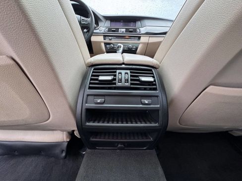 Used 2013 BMW 528i xDrive Sedan image 12