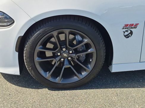 Used 2021 Dodge Charger Scat Pack w/ Plus Group RWD image 21
