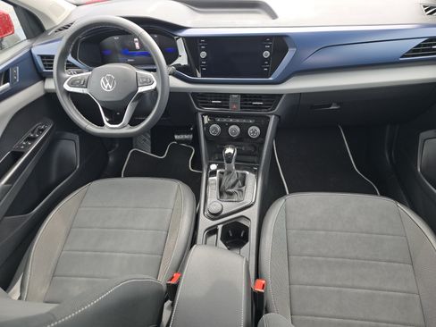 Certified 2023 Volkswagen Taos SE w/ Panoramic Sunroof Package AWD/4WD image 20
