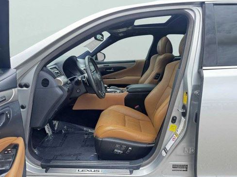Used 2014 Lexus LS 460 w/ F Sport Package RWD image 16