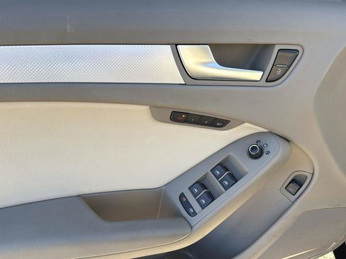 Used 2009 Audi A4 2.0T Premium Plus image 12