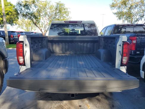Used 2026 GMC Sierra 1500 Pro w/ Graphite Edition AWD/4WD image 8