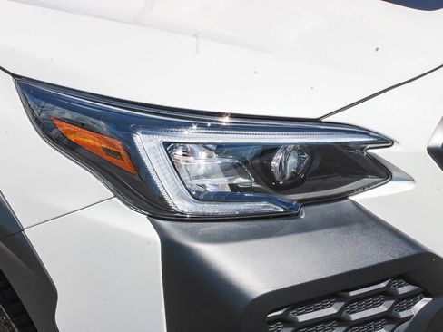Used 2025 Subaru Outback Wilderness AWD/4WD image 4