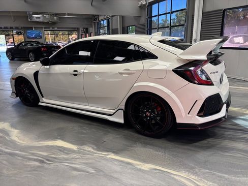 Used 2017 Honda Civic Type R image 33