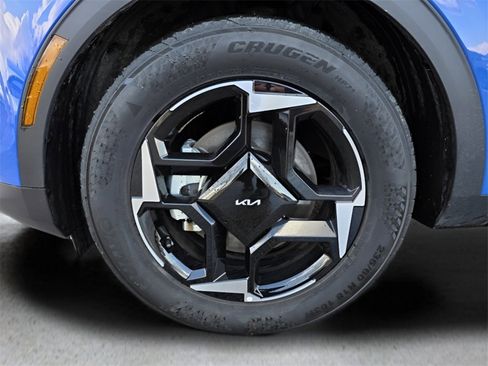 Used 2026 Kia Sportage EX image 11