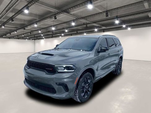 Used 2022 Dodge Durango GT image 3