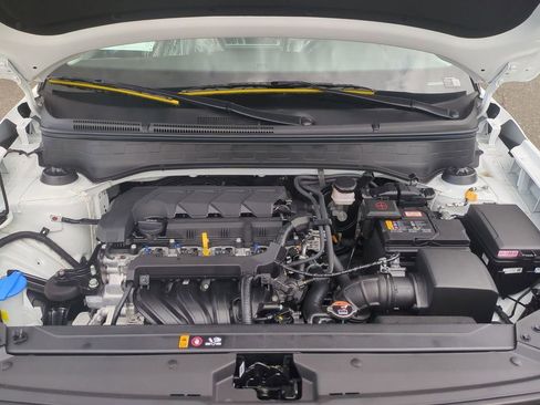 New 2026 Hyundai Venue SEL FWD image 27