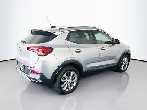 Used 2023 Buick Encore GX Essence w/ Experience Buick Package FWD image 7