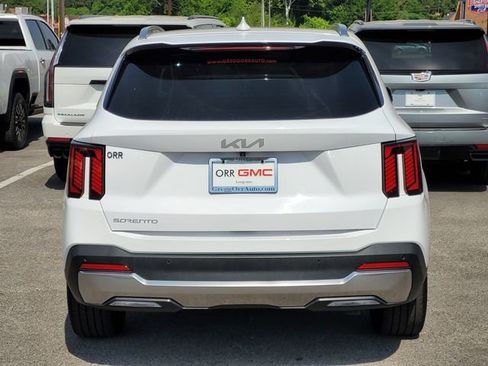 Used 2024 Kia Sorento SX FWD image 6