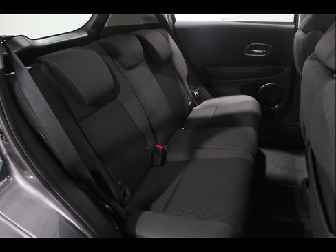 Used 2021 Honda HR-V EX image 16