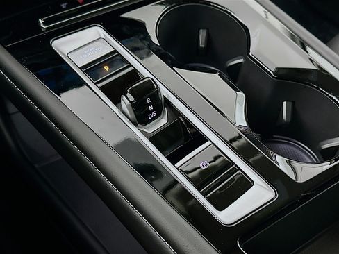 New 2026 Volkswagen Atlas SE AWD/4WD image 16