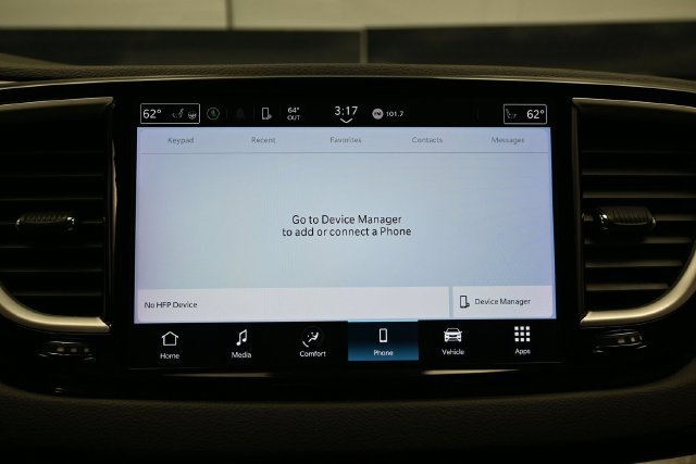 Used 2024 Chrysler Pacifica Touring-L FWD image 35