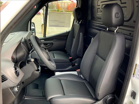 New 2026 Mercedes-Benz Sprinter 2500 image 12