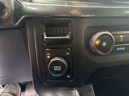 Used 2022 Ford F150 XL w/ STX Appearance Package image 34