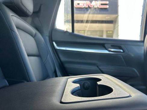 Used 2026 GMC Terrain Elevation w/ Elevation Premium Package AWD/4WD image 35