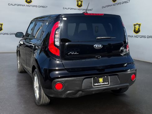 Used 2019 Kia Soul FWD image 3