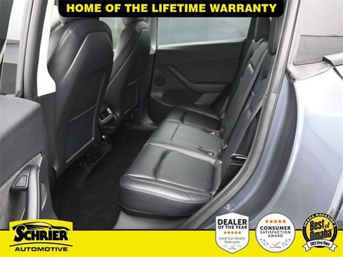 Used 2022 Tesla Model Y Long Range image 38