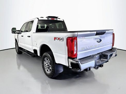 Used 2025 Ford F350 XLT AWD/4WD image 5