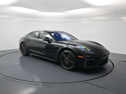 New 2026 Porsche Panamera Turbo image 32