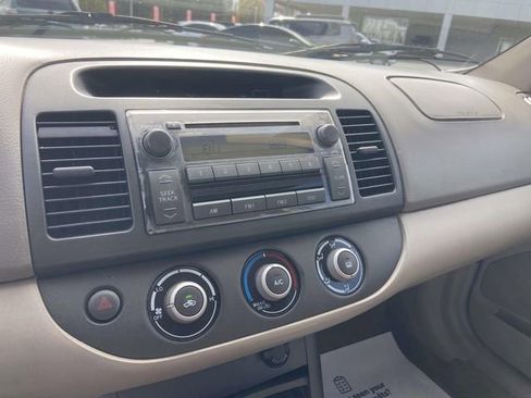 Used 2006 Toyota Camry LE image 22